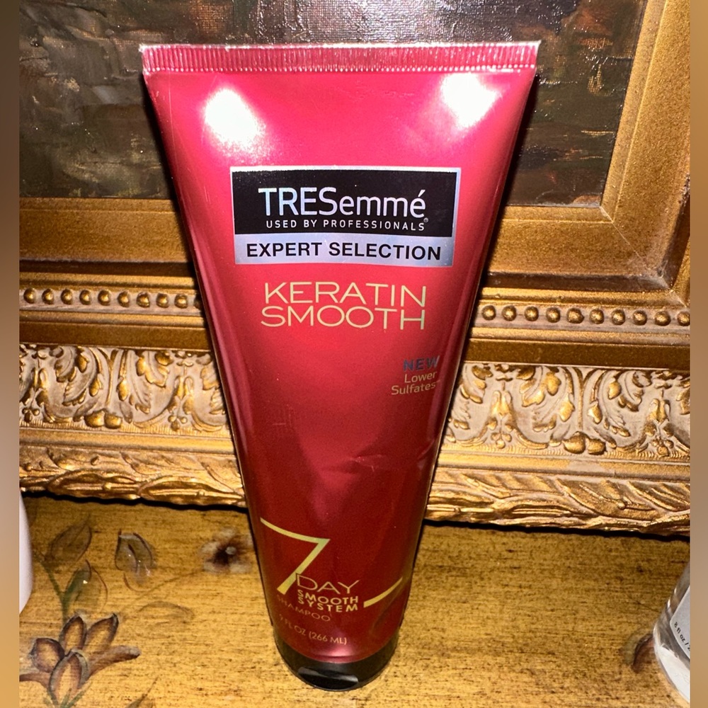 TRESemme Expert Selection Keratin Smooth 7 Day Smooth System SHAMPOO 9 oz NEW!
